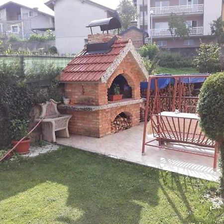 Apartments Tutto Bene 亚伊采 外观 照片